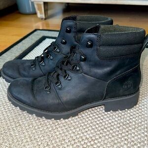 Women’s Ellendale Mid Hiking Boots
